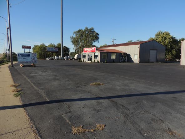 701 S Gilbert St, Danville, IL 61832